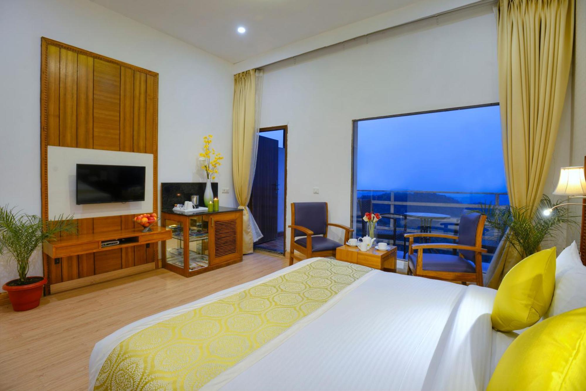 Treehouse Chail Villas Exterior photo