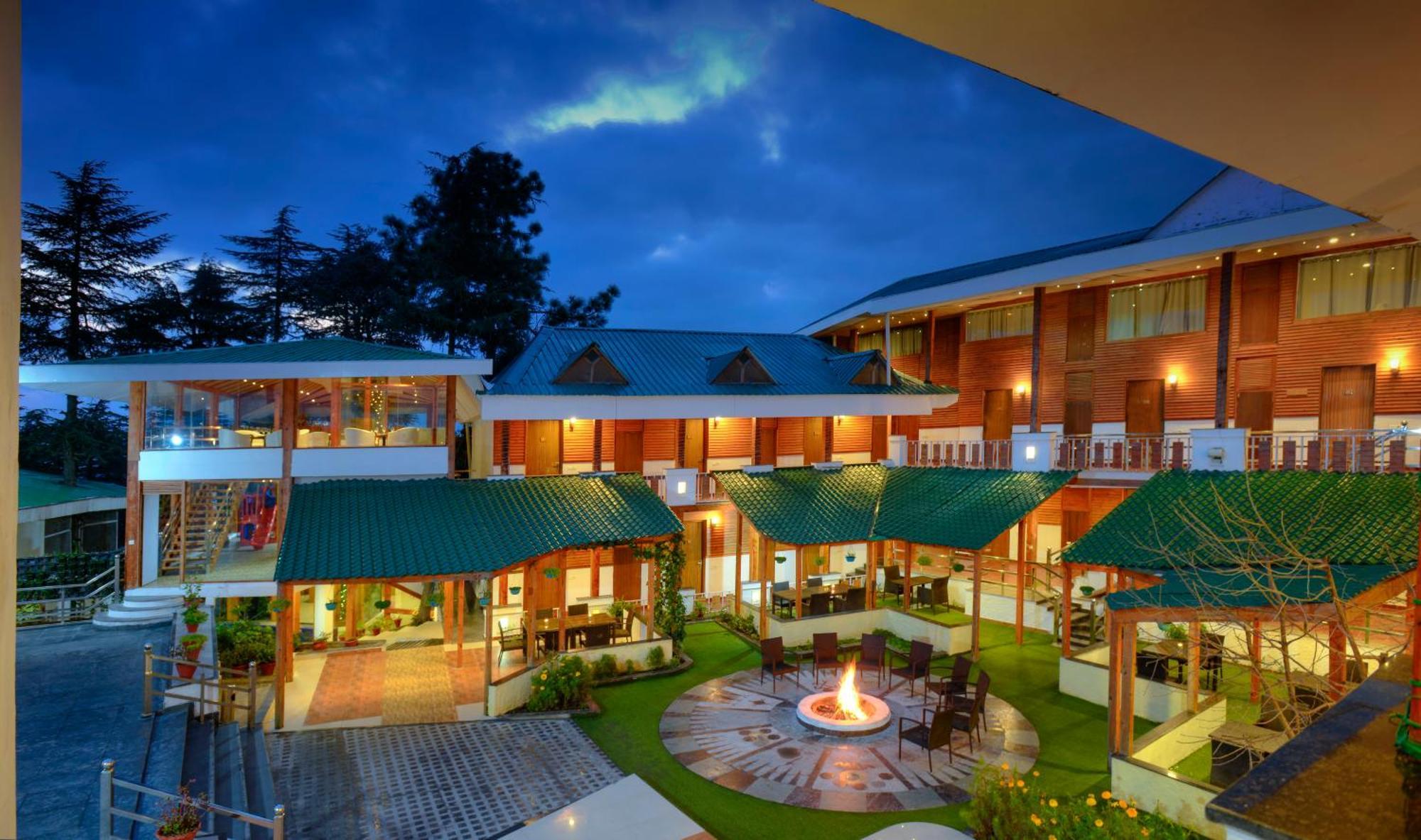 Treehouse Chail Villas Exterior photo